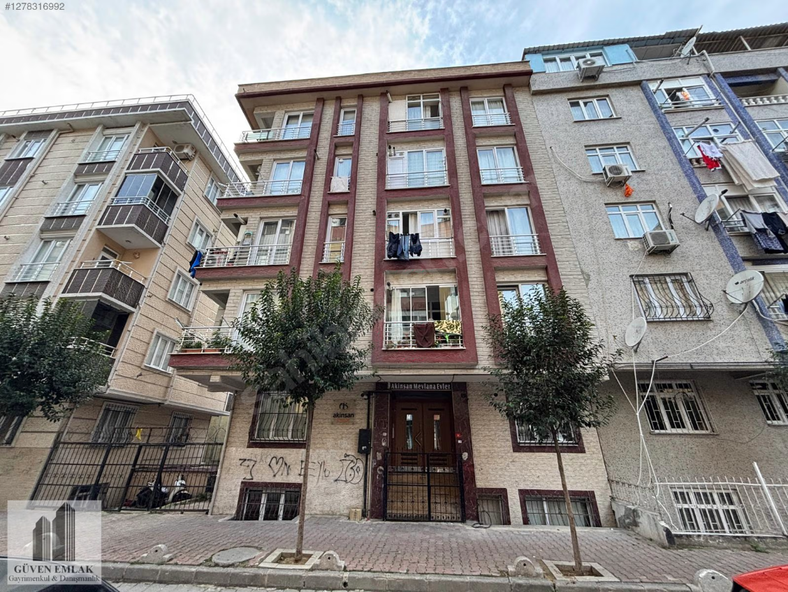 GÜVEN EMLAKTAN DEVLET HASTANESİNE YAKIN 2+1 ARAKAT DAİRE